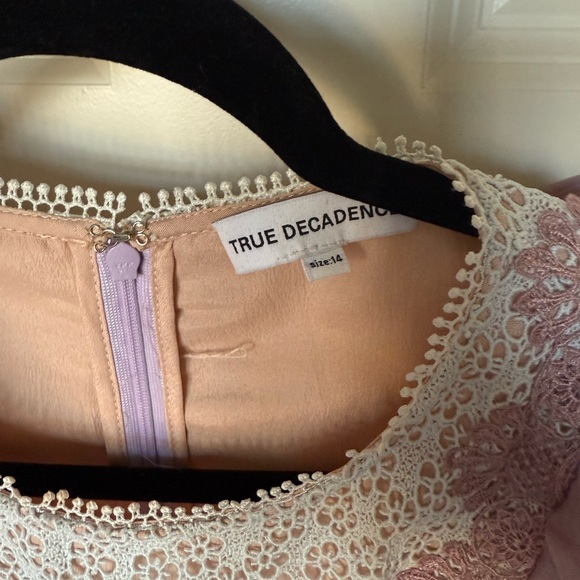 True Decadence long sleeve Chic Pastel Midi dress size US10 - Picture 3 of 5